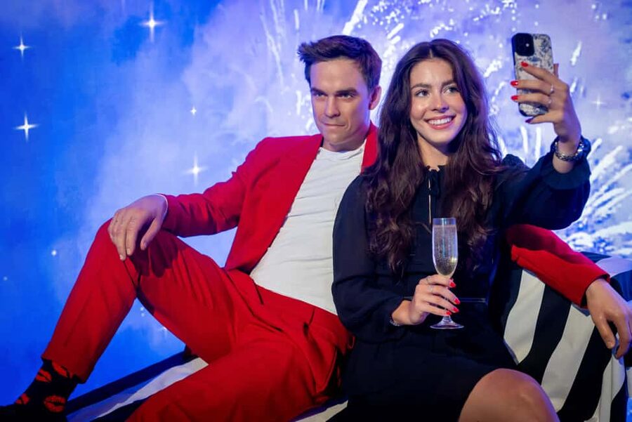 Budapest: Madame Tussauds Ticket + POP&ROLL Access - Palazzo Dorottya Entry, the Setting, and How the Space Works