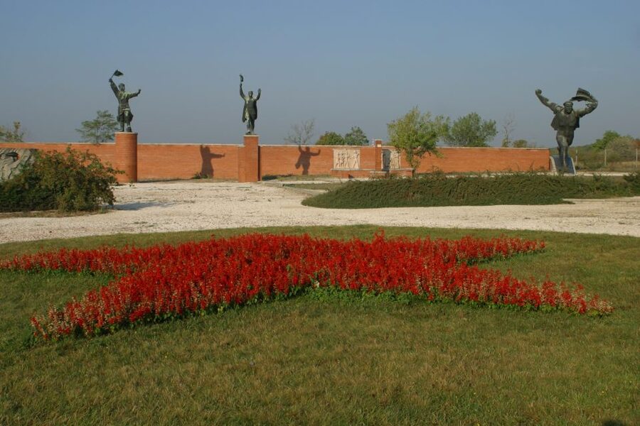 Budapest: Memento Park Ticket - Key things I’d circle on your map