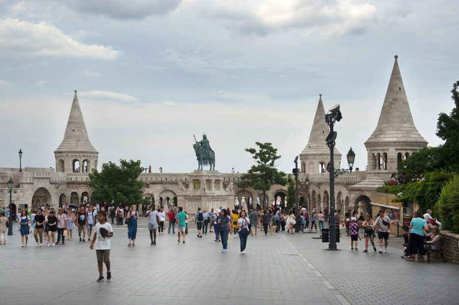 Budapest: Multilingual Highlights Tour - Price and value: is 41 USD worth it?