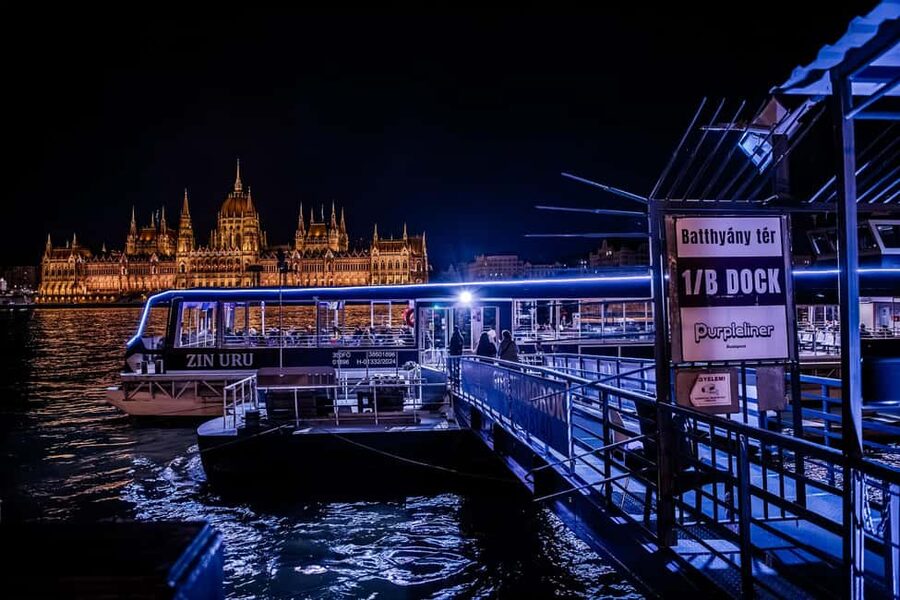 Budapest: Nighttime or Daytime City Sightseeing Cruise - The Phone Audio Guide Setup That Makes or Breaks the Trip