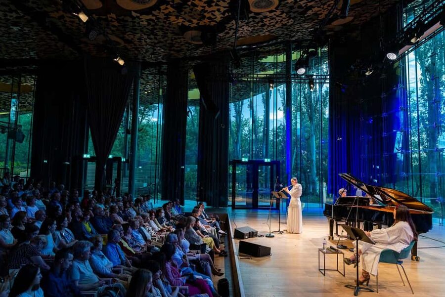 Budapest: Official Guided Tour of the House of Music,Hungary - Inside the glass volumes: the park comes in with you