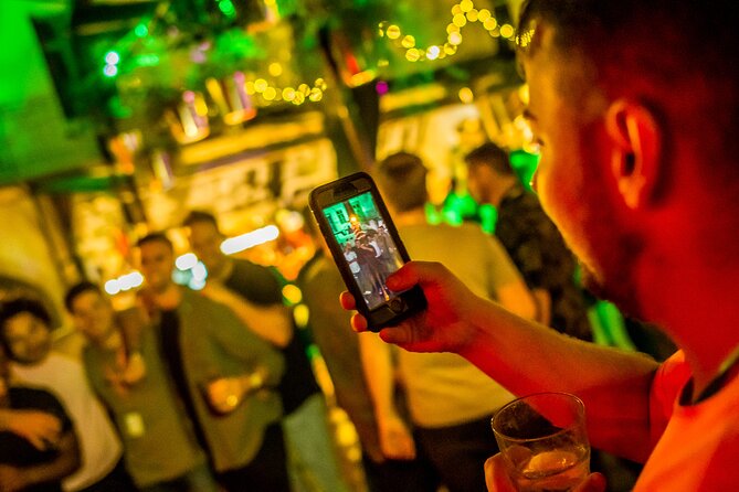 Budapest Party District Bar-Hop with 2hrs Unlimited Drinks - Nightlife Timing: Why an 8:00 pm Start Can Be Smart