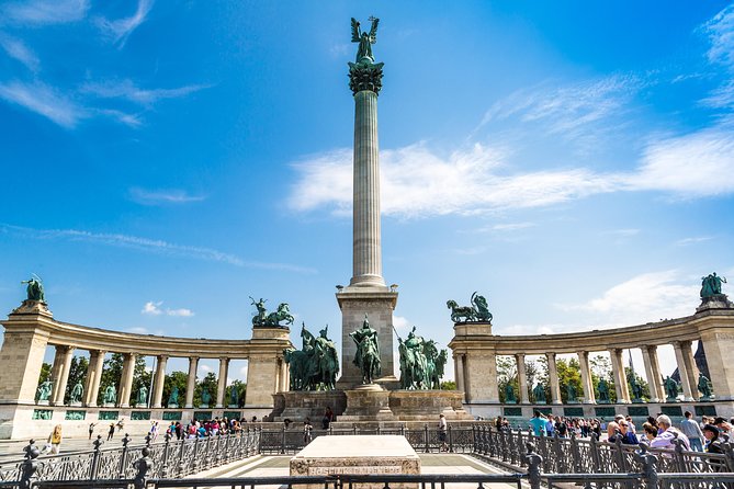 Budapest: Private 4-Hour Walking Tour with a Local - Key highlights you’ll actually feel during the walk