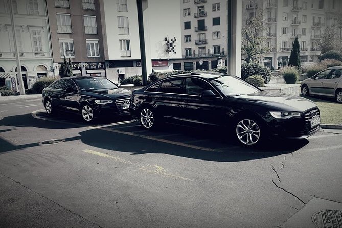 Budapest Private Airport Transfer in a Luxury Car - Meet-and-Greet at the Airport: Find the Driver in Minutes