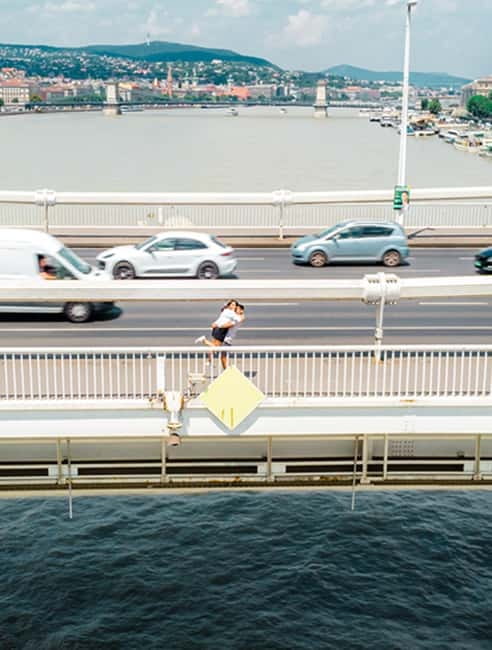 Budapest: private drone photo session - The meeting point area: getting your bearings fast