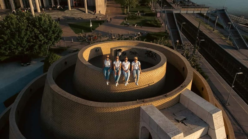 Budapest: private drone photo session - Elizabeth Bridge and the finish around Március 15. tér