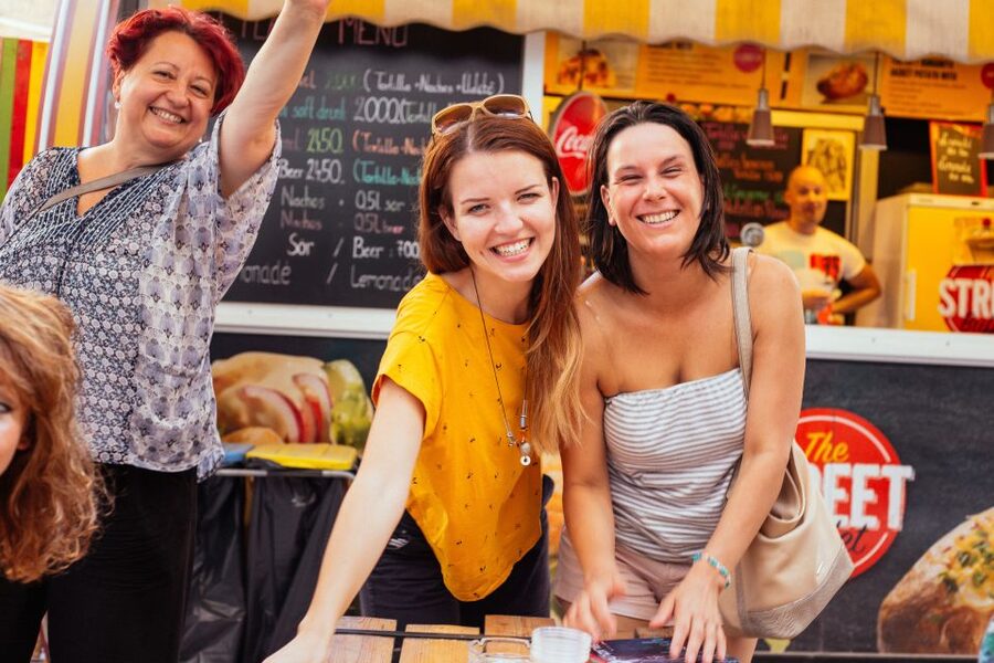 Budapest: Private Food Tour – 10 Tastings with Locals - Jewish Quarter stops that add meaning between bites