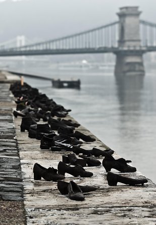 Budapest Private Full Day City Tour with a comfortable air -conditioned car - Gellert Hill and the Citadell Views: A Scenic Break in the Middle of the Day