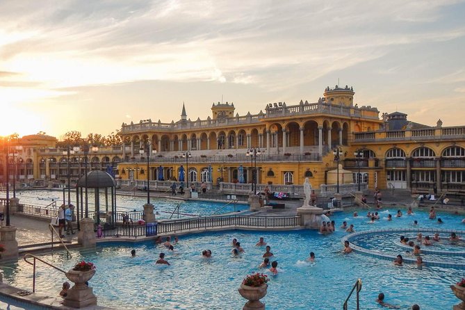 Budapest Private Full Day City Tour with a comfortable air -conditioned car - Zoo Entrance and Roman Ruins: One Day, Many Eras