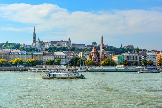 Budapest Private Luxury Sightseeing Tour with Guide and Transport - Central Market Hall: food, color, and a real local stop