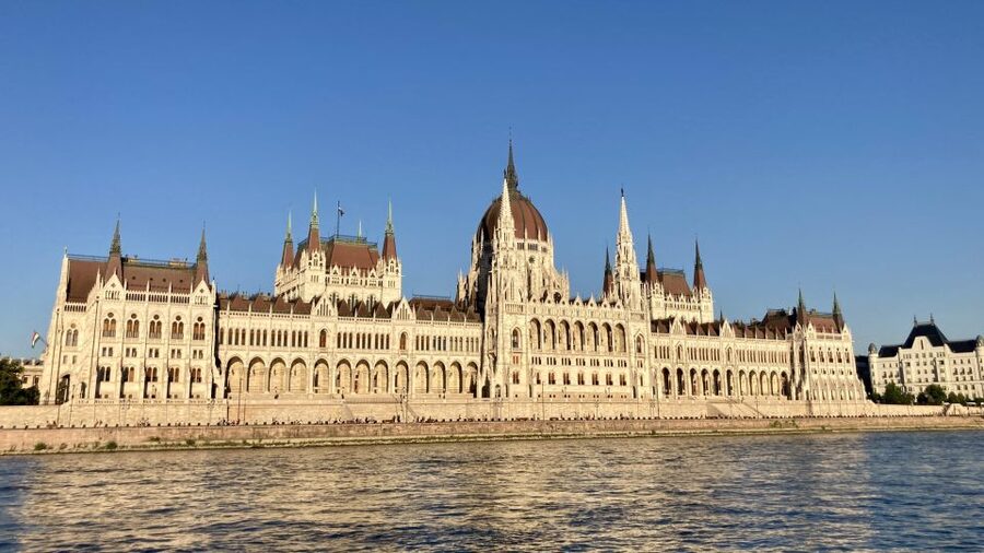 Budapest: Private Sightseeing Tour by car - Margaret Bridge and the river views, without the long walk