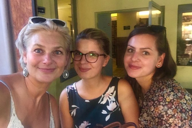 Budapest private sightseeing with Nelli & her local guides - On foot and public transport, so you understand how the city moves