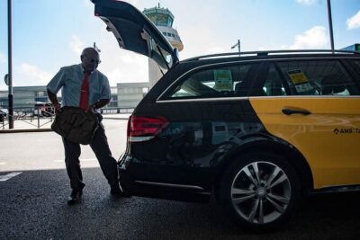 Budapest Private Transfer from Budapest city centre to Budapest Airport