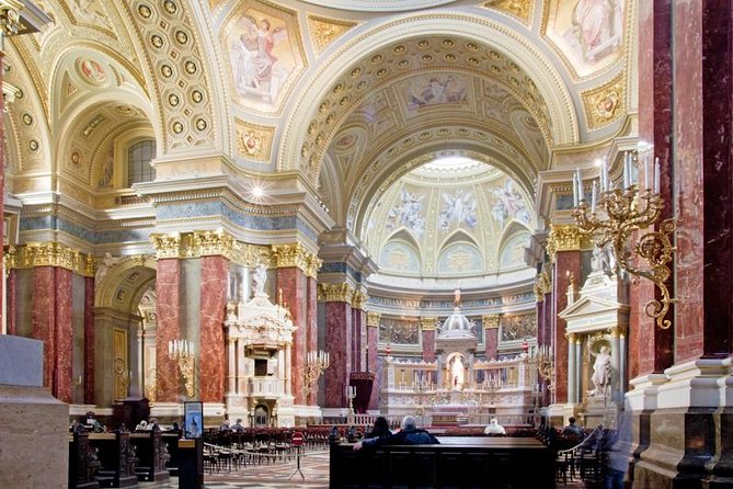 Budapest: Saint Stephen's Basilica Tour - Meeting at Szent István tér 2: Easy Start, Central Location