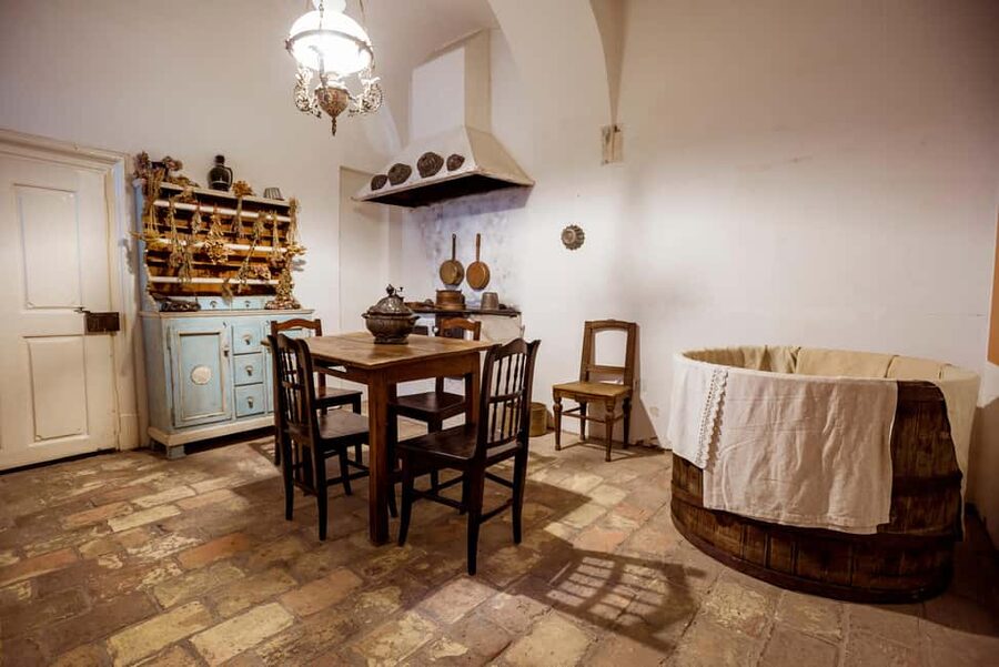 Budapest: Secrets of the Old Town of Buda Guided Walk - De la Motte-B.-Palace: Baroque wall paintings, cellar shelter, and an herb loft