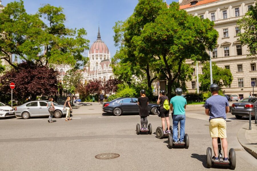 Budapest: Segway Sightseeing Tour - Inner Pest highlights, with the Danube view built in