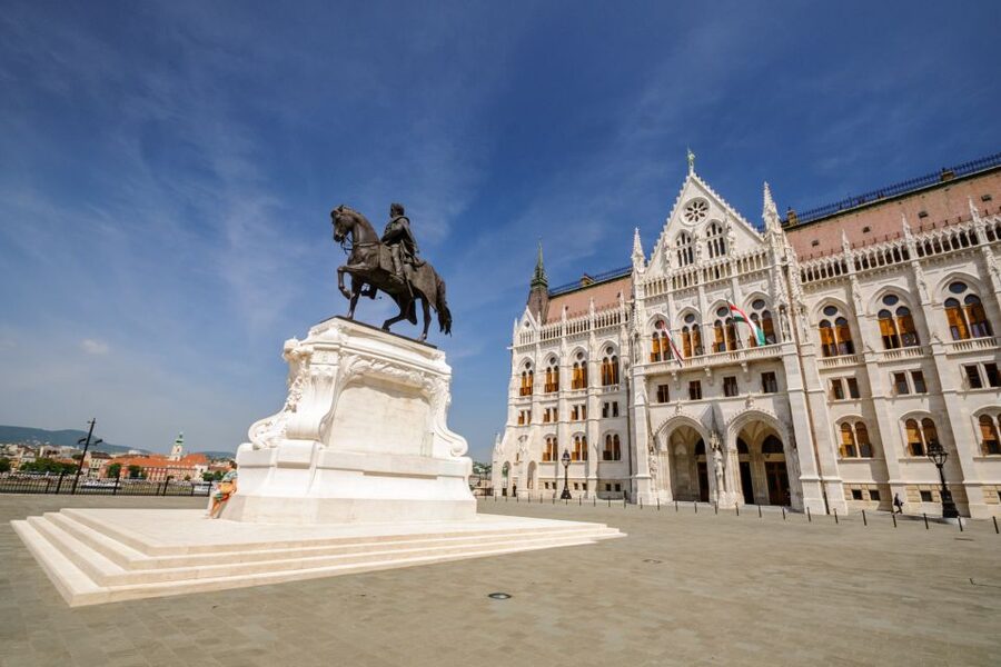 Budapest: Segway Sightseeing Tour - Parliament to the Opera: why this stretch works so well