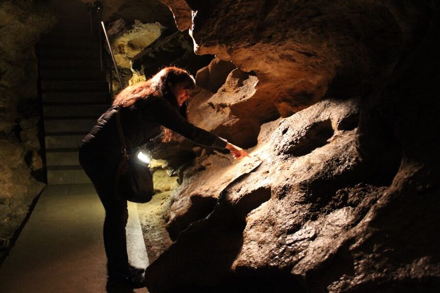 Budapest: Semlő-hegyi & Pál-völgyi Caves Guided Walking Tour - The Underrated Value: Two Caves With an Expert Caving Guide