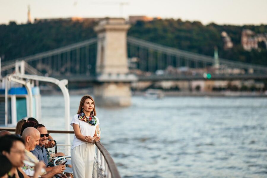 Budapest: Sightseeing Cruise on the Danube - Key highlights you will actually use