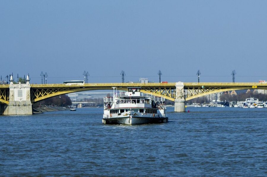 Budapest: Sightseeing Cruise on the Danube - Value check: is it worth $21?