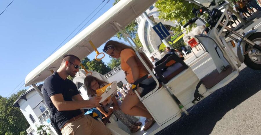 Budapest: Sightseeing Tour by Electric Tuktuk - Why Budapest by quiet electric tuktuk feels like a cheat code