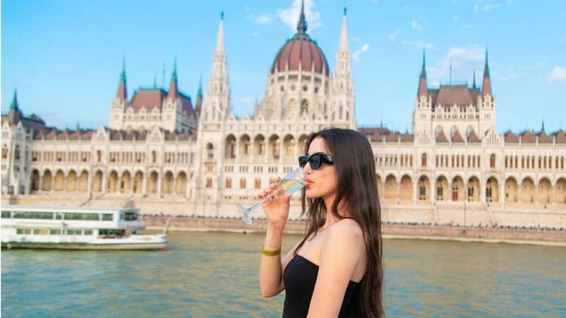 Budapest: Sip and Sail River Cruise with Unlimited Prosecco - Key things to know before you go
