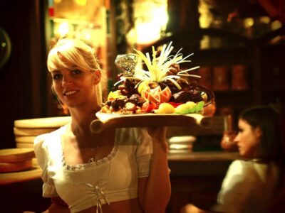 Budapest: Sir Lancelot Medieval Dinner with Drink and Show