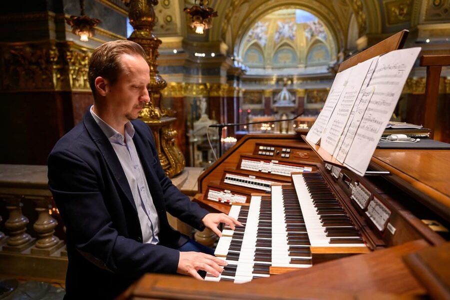 Budapest: St.Stephen's Basilica Grand Organ Concert Tickets - Who should book this, and who should think twice