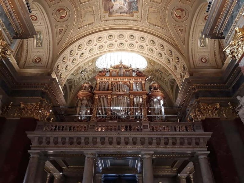 Budapest: St. Stephen's Basilica Tour & Music Performance - Logistics you will want to plan for