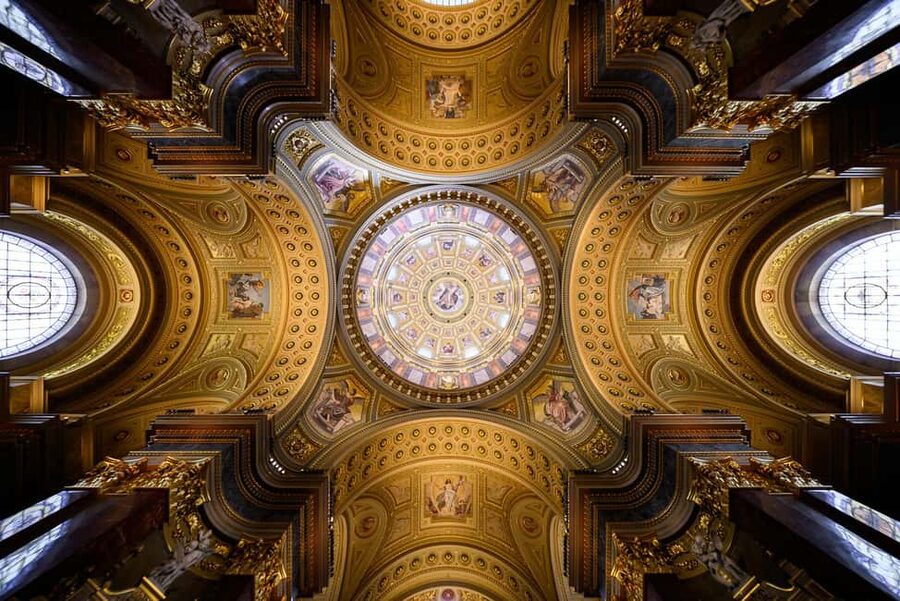 Budapest Super Saver: Spa, Basilica Tour, and Danube Cruise - Who Should Book This One-Day Budapest Super Saver