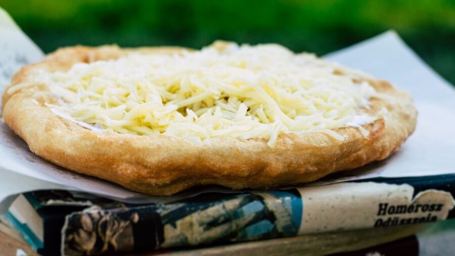 Budapest: Taste Gulyás & Hungarian Street Classics - Key things to know before you go