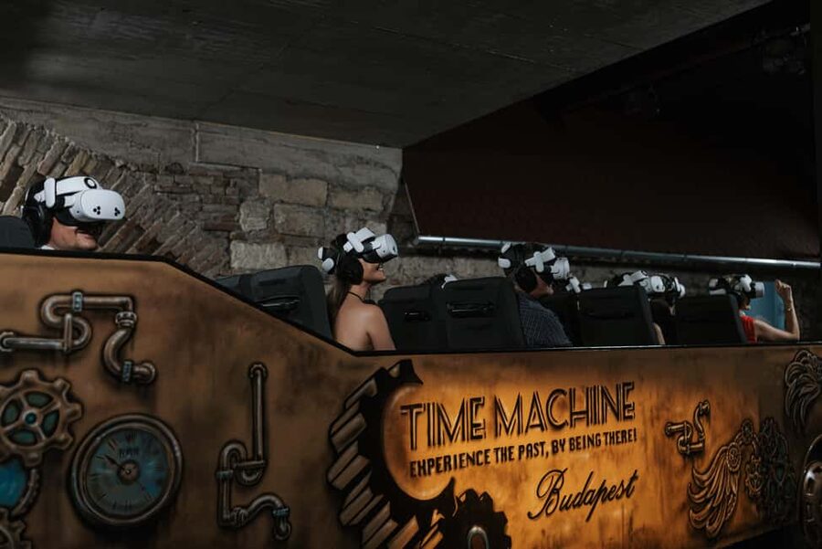Budapest: Time Machine Immersive Historical Exhibition - Location and Timing: Finding the Stairs and Not Missing Your Start