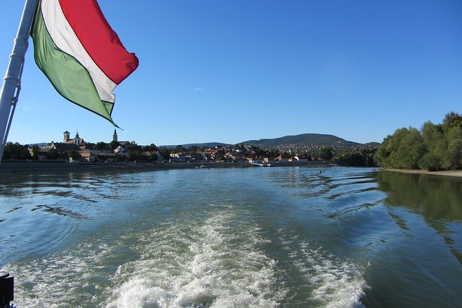 Budapest to Szentendre bike & boat tour - Pedaling from Parliament to Margaret Island: the best mix of famous and pretty