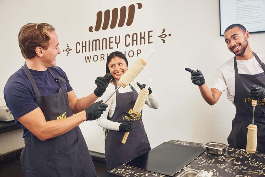 Budapest: Traditional Chimney Cake (Kürtőskalács) Workshop - Key things that make this Budapest Kürtőskalács workshop worth your time