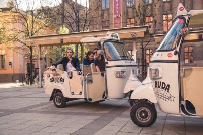 Budapest TukTuk Private Tour with Goulash Soup in the Downtown
