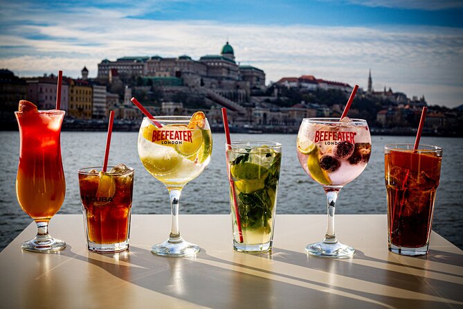 Budapest Unlimited Prosecco and Wine Cruise Day or Sunset Option - Drinks Service: Unlimited on Paper, Smooth in Practice (Most of the Time)