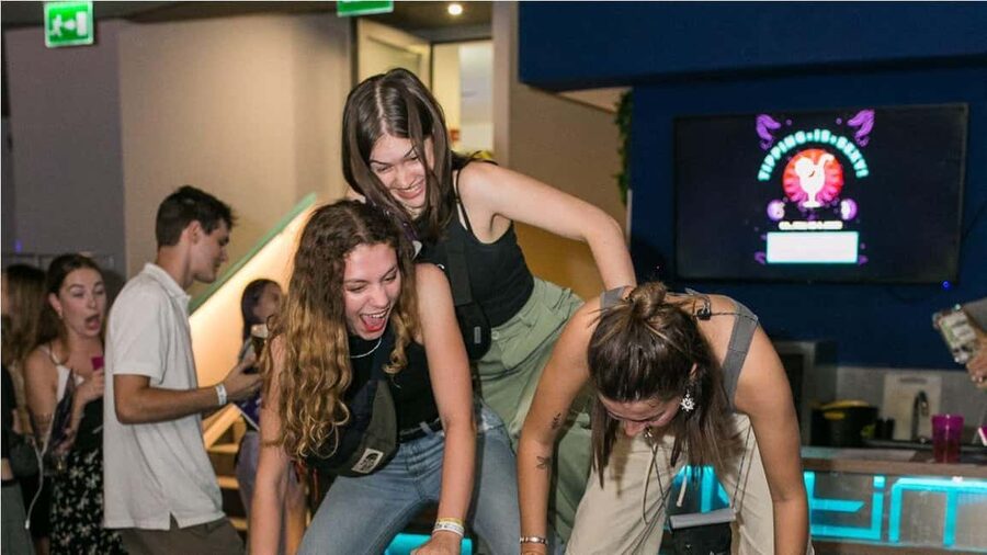 Budapest: Unmissable Bar Crawls with Shots & VIP Club Entry - Ultimate Pub Crawl: the classic route with games and welcome shots