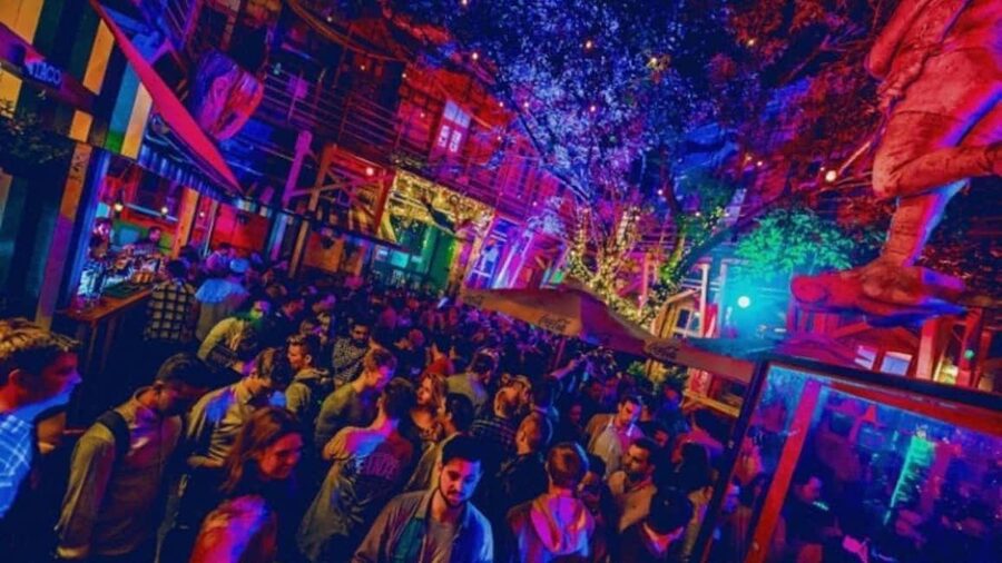 Budapest: Unmissable Bar Crawls with Shots & VIP Club Entry - Who should book this, and who should skip it