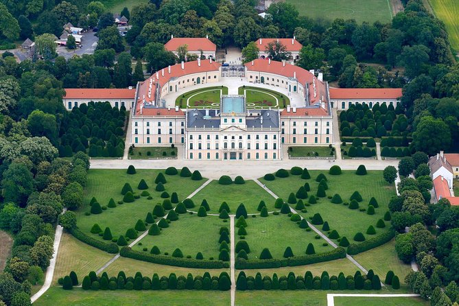 Budapest-Vienna One-Way Sightseeing Transfer - Key Highlights You’ll Actually Feel During the Day