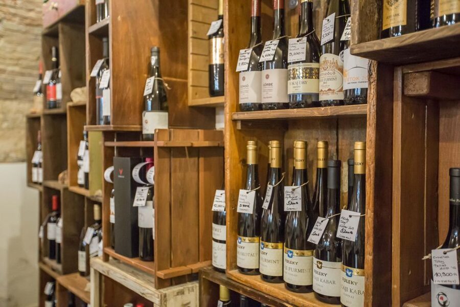 Budapest: Wine, Cheese, and Charcuterie Tasting - Key highlights worth planning for