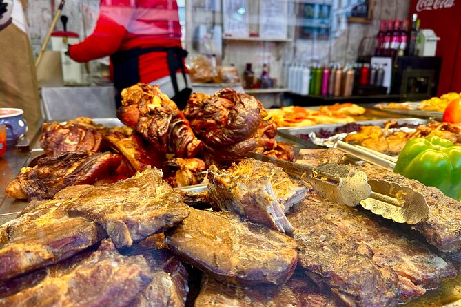 Budapest Wonderland - A Christmas Market Tour with Chimney Cake & Mulled Wine - Chimney Cake Stop: The One Treat You’ll Actually Remember