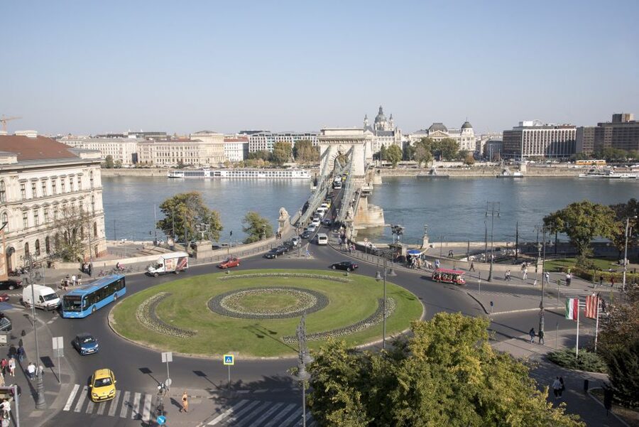 Castle District & Pest Driving Tour with Danube River Cruise - The Pest driving route: Market Hall, Heroes’ Square, and City Park