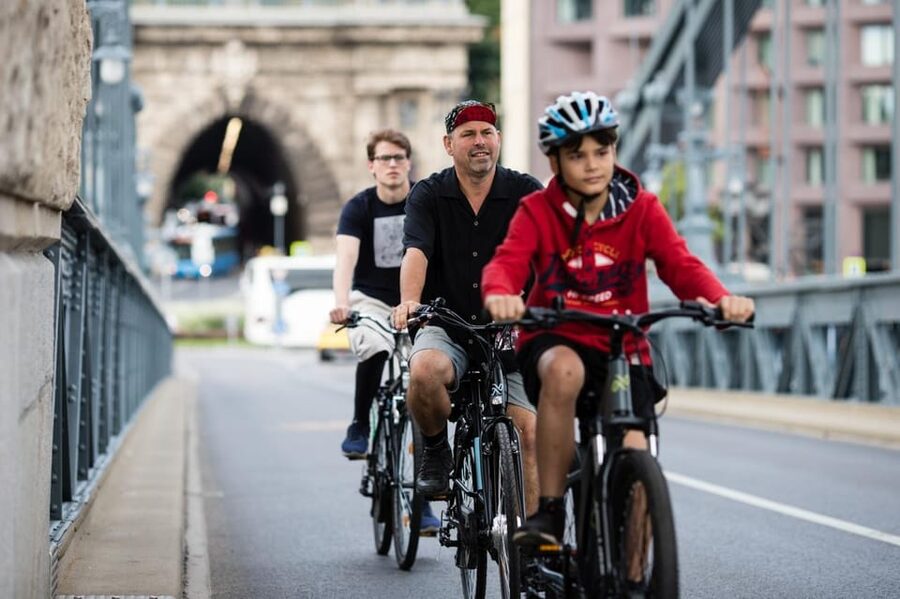 Choose a bicycle and make your own tour in Budapest-24 hrs - Key Points Worth Your Attention