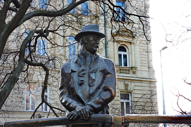 Communism in Hungary with a Historian - Price and value: why $59.13 can make sense