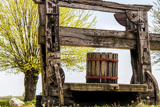 Countryside Half-day Gastro-Wine Tour from Budapest Meal & pickup - Guides and group vibe: what makes the tour feel alive