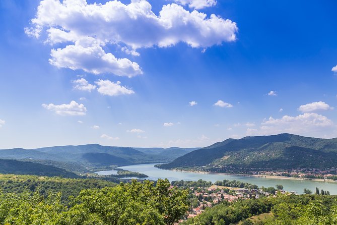 Danube Bend Full-Day Private Tour From Budapest - Returning to Budapest by Car or River Boat in Peak Season