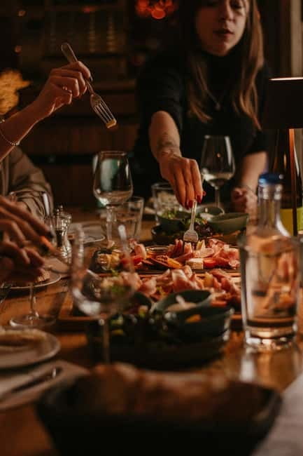 Food and Wine Tasting in Budapest by the Basilica - Who should book this tasting, and who should skip it