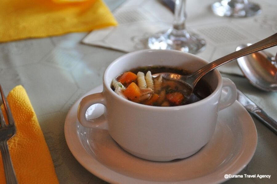 From Budapest: Full-Day Danube Bend Tour with Lunch - Should you book the Full-Day Danube Bend Tour with Lunch?