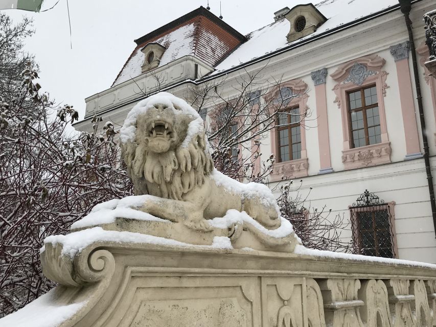 From Budapest: Gödöllő Palace of Queen Elizabeth Tour - Guide languages and group rhythm: what to expect