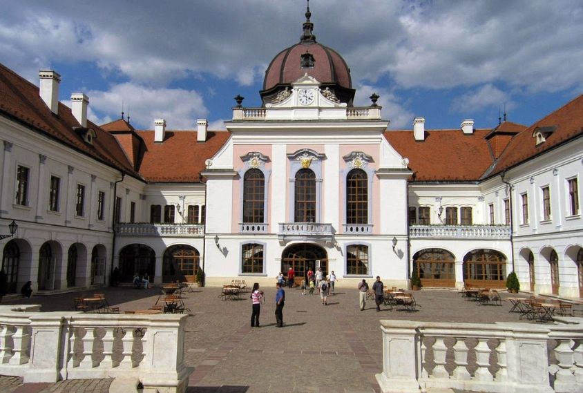From Budapest: Gödöllő Palace of Queen Elizabeth Tour - Who this tour is best for (and who should rethink it)